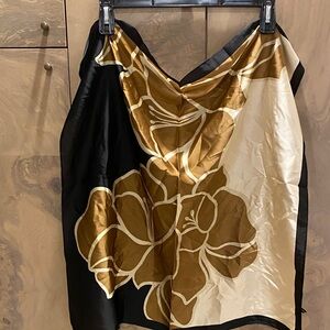 Floral Scarf in Black and Gold